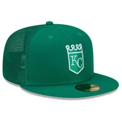 Men's Kansas City Royals New Era Green 2022 St. Patrick's Day 59FIFTY Fitted Hat -Baseball Shop mens new era green kansas city royals 2022 st patricks day 59fifty fitted hat pi4418000 altimages ff 4418190 f9283b41a989b4876dd7alt3 full